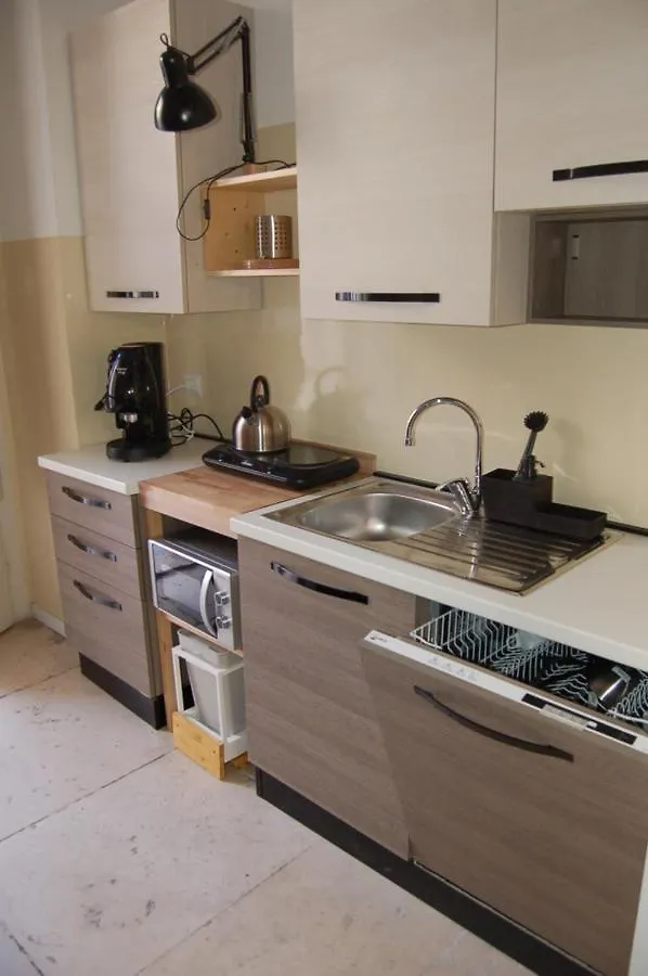 Apartament Dimora Ateneo - Nel Centro Della Citta Bari Włochy
