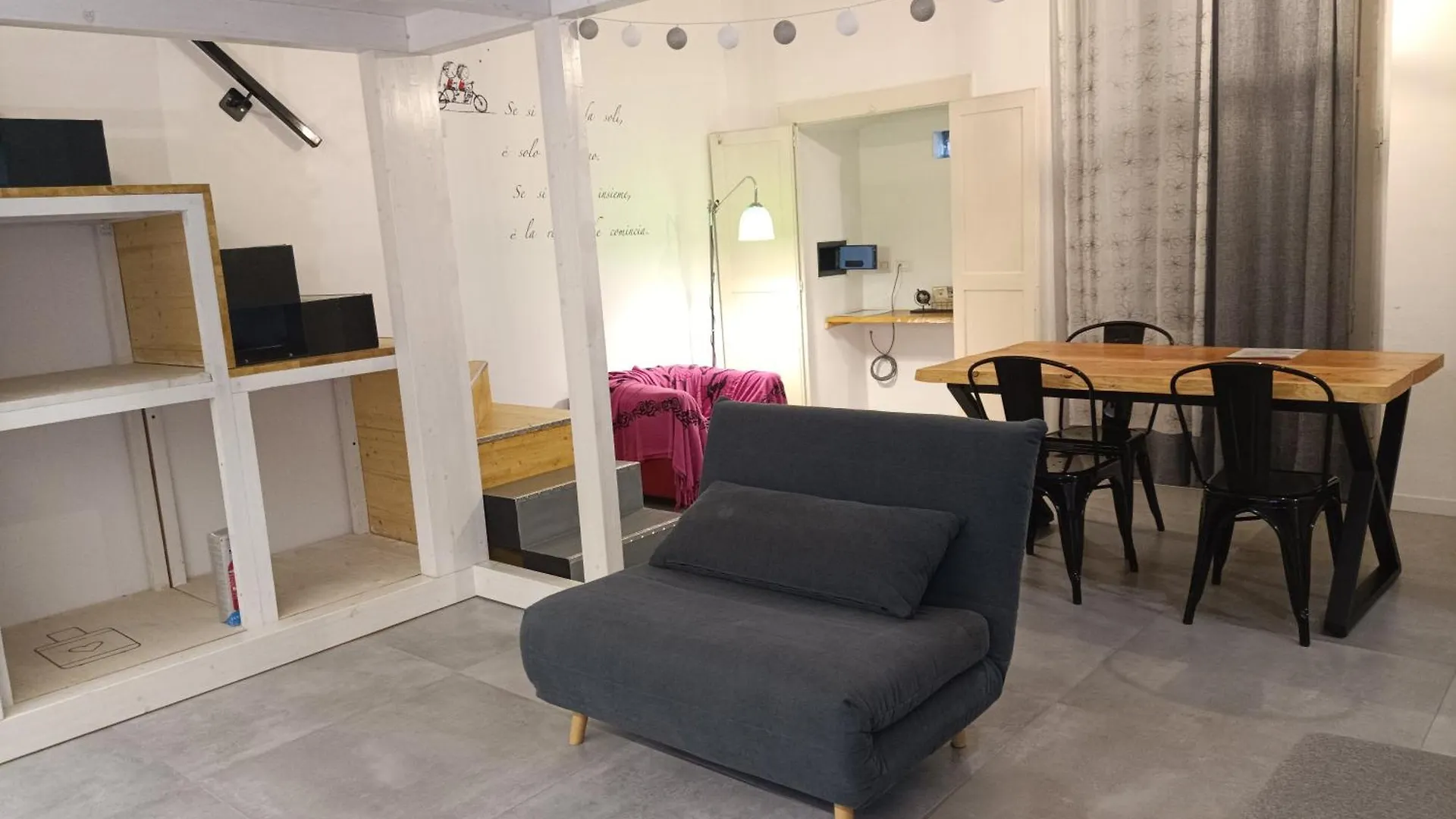 Apartament Dimora Ateneo - Nel Centro Della Citta Bari Włochy